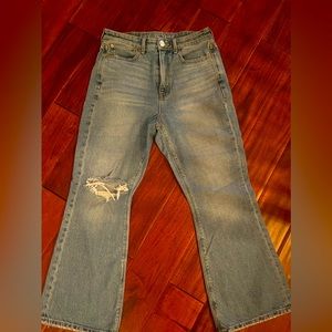 American Eagle high rise 90s mom jeans
